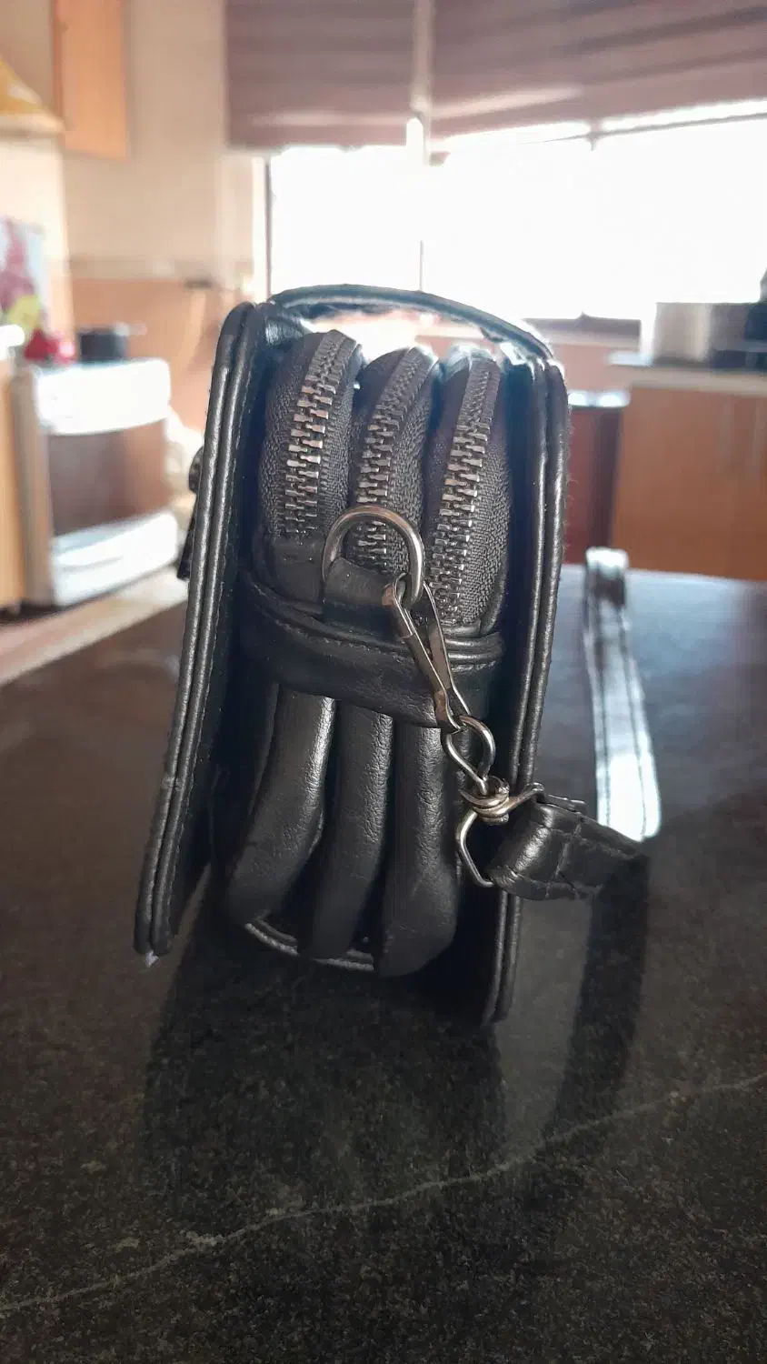 کیف دوشی|کیف، کفش، کمربند|قائمشهر, |دیوار