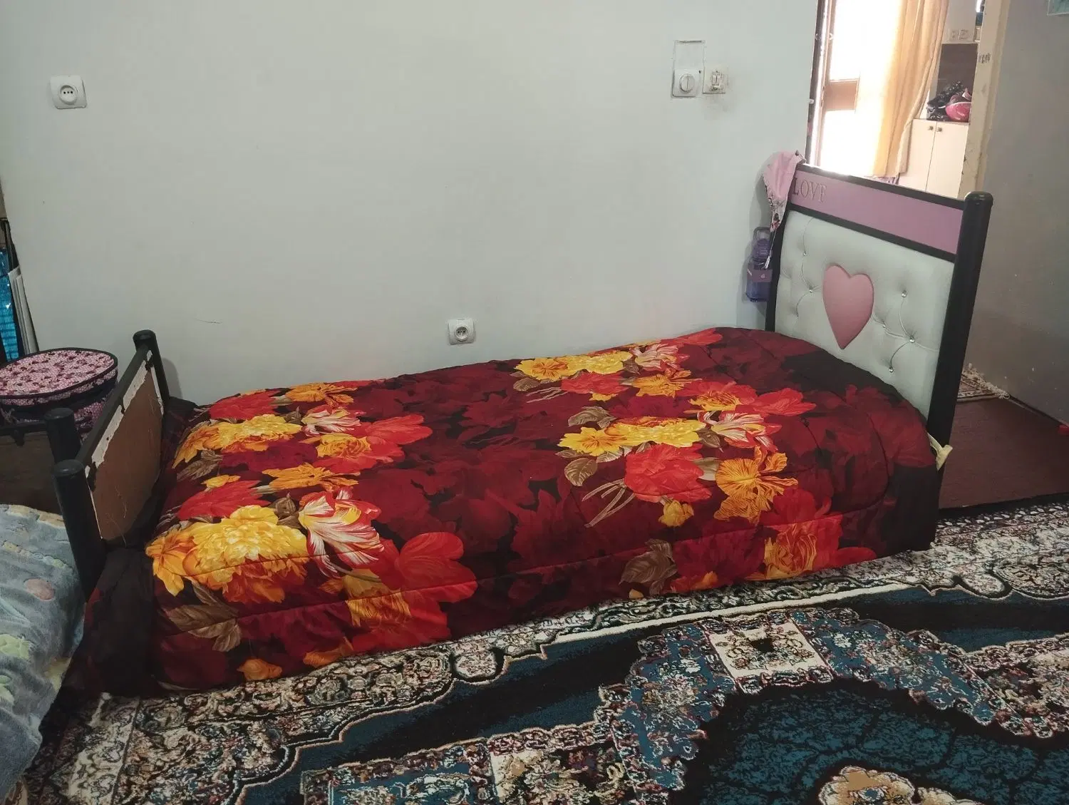 تخت|تخت و سرویس خواب|سیرجان, |دیوار