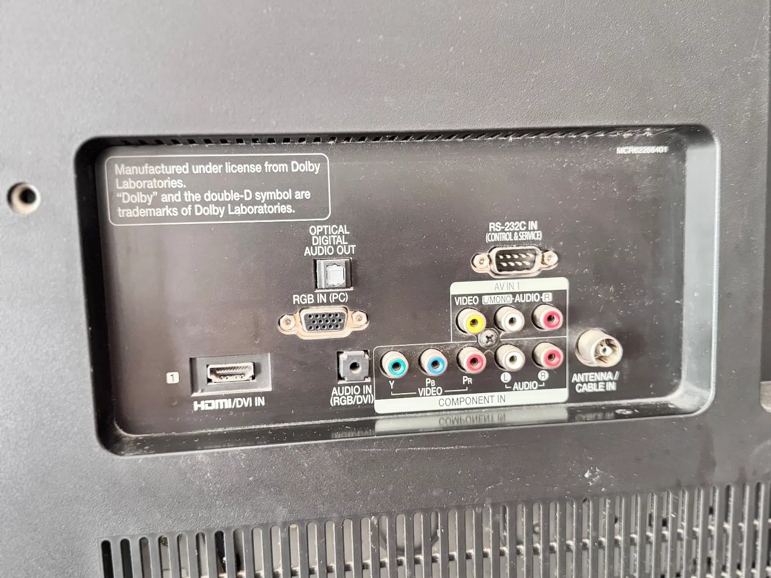 Lcd 42 LG|تلویزیون و پروژکتور|کرج, ساسانی (قلمستان)|دیوار