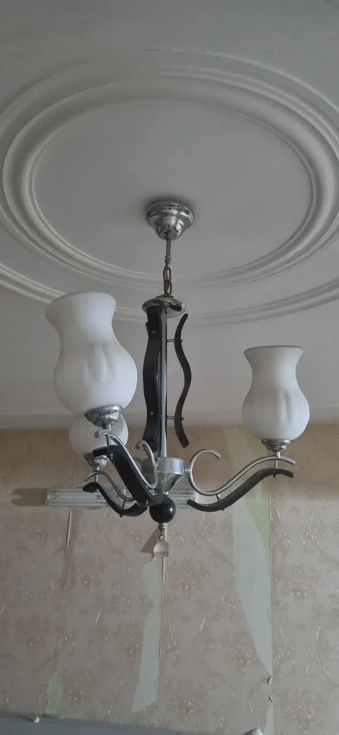 لوستر|لوستر و چراغ آویز|شیراز, فرگاز|دیوار