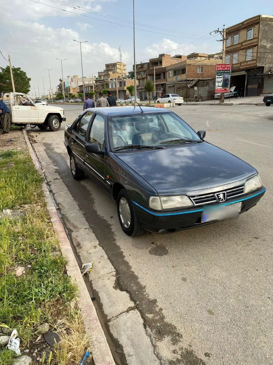 405مدل 1392|خودرو سواری و وانت|سردشت, |دیوار