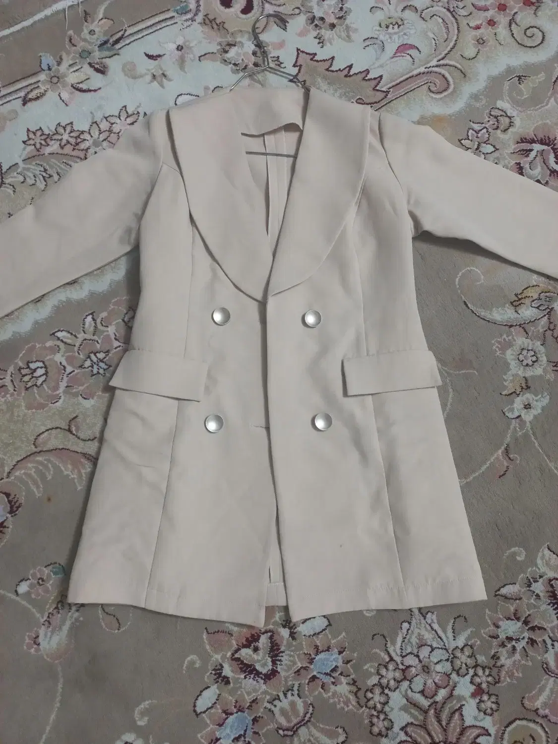 کت نو|لباس|قم, بوستان علوی|دیوار
