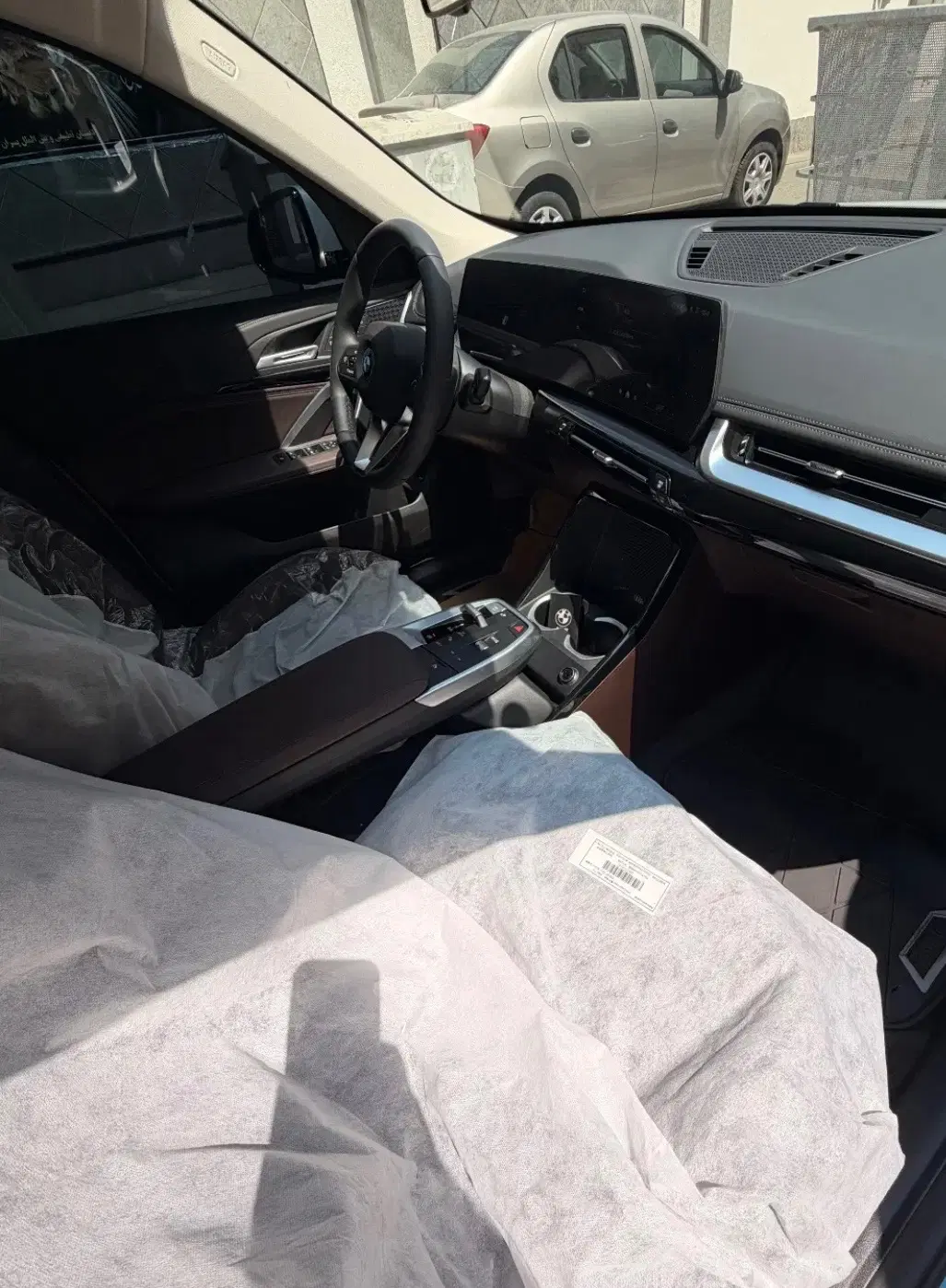 Bmw Ix1 25l|خودرو سواری و وانت|تهران, ولنجک|دیوار