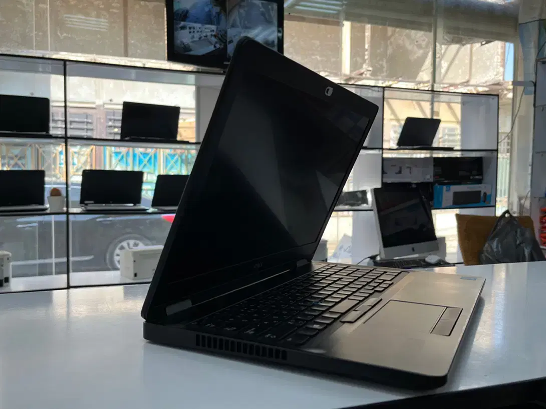 لپتاپ Dell 5570 رادگستر شعبه کفیشه|رایانه همراه|آبادان, |دیوار