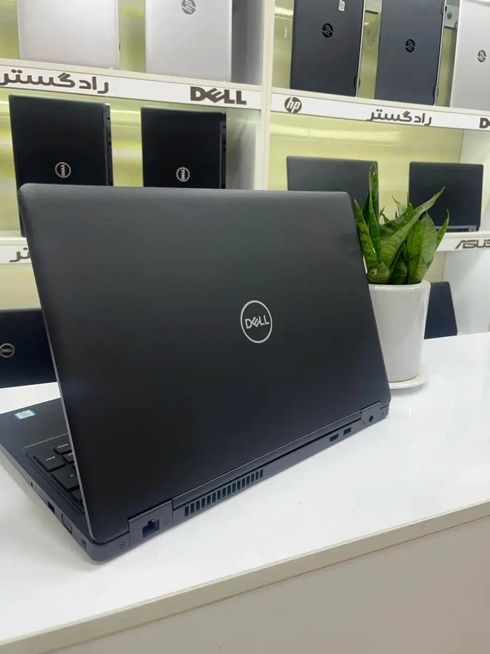 لپ تاپ Dell i5 n8 لمسی(رادگستر ایستگاه ۴)|رایانه همراه|آبادان, |دیوار