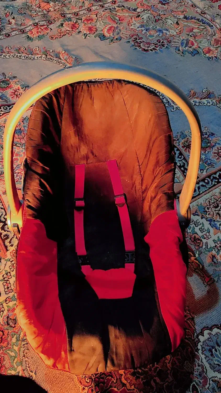 کریر|کالسکه و لوازم جانبی|زابل, |دیوار