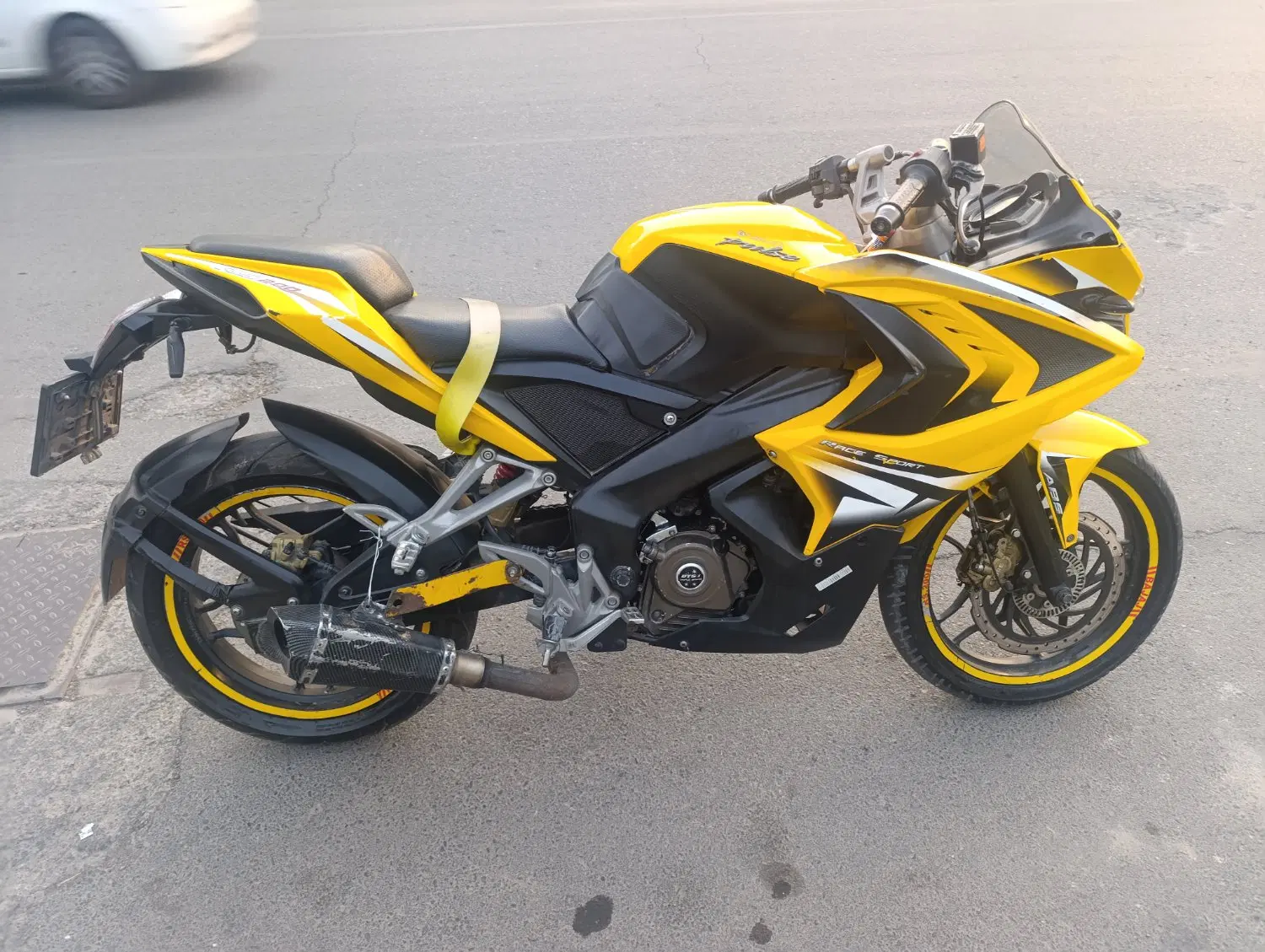 rs200|موتورسیکلت|قرچک, شهرک الحدید|دیوار