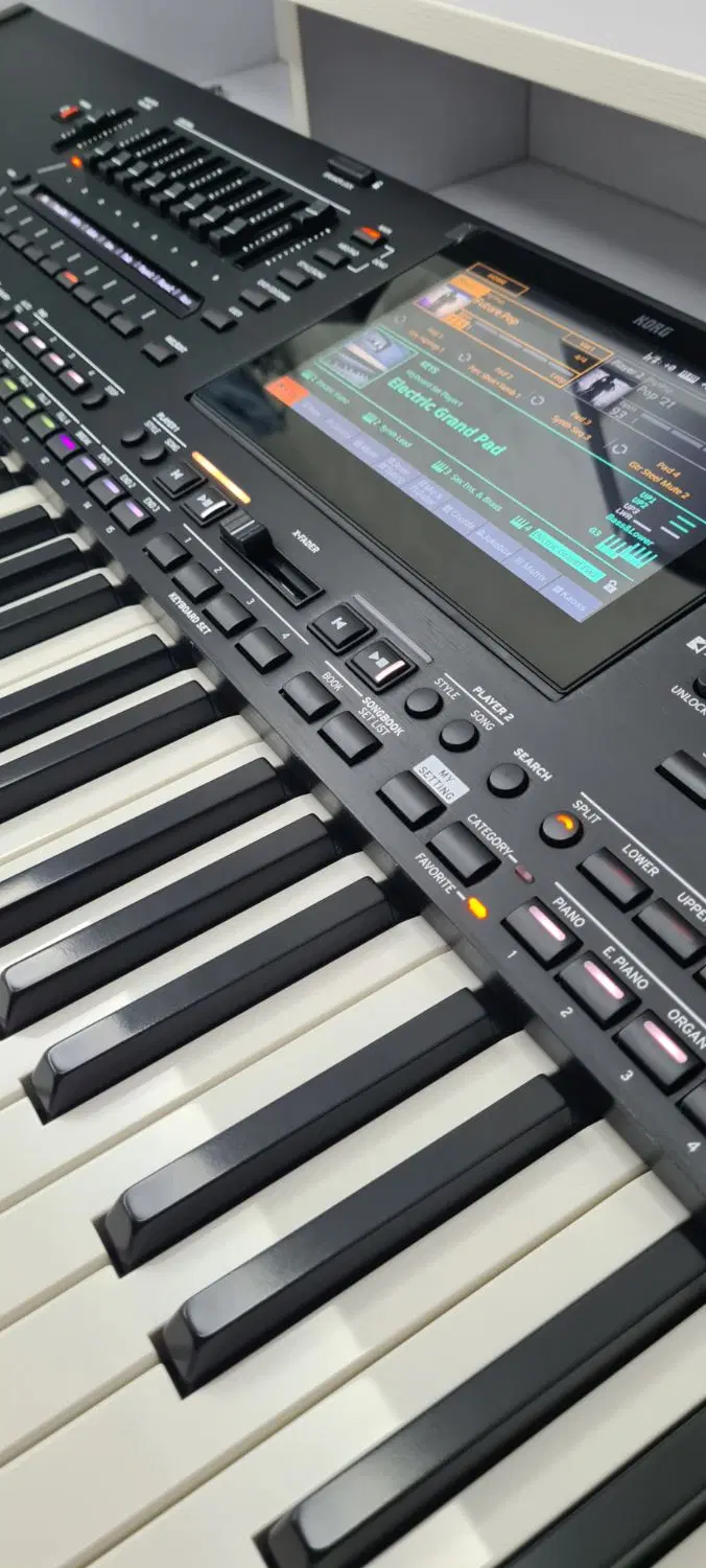 KORG Pa5 76Key|پیانو، کیبورد، آکاردئون|کرمانشاه, |دیوار