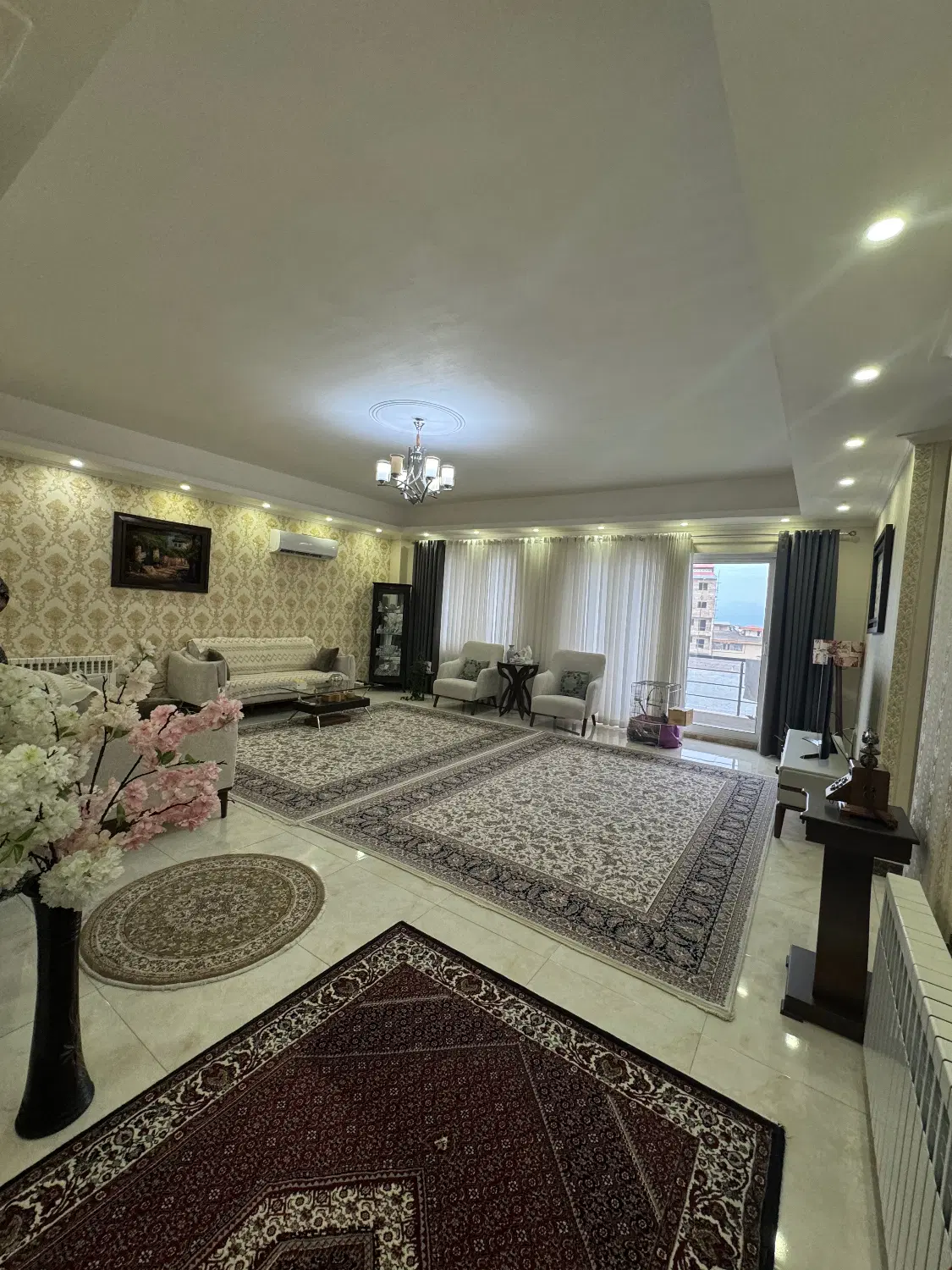 فروش 115 متری خوش قیمت در جمهوری|فروش آپارتمان|تنکابن, |دیوار
