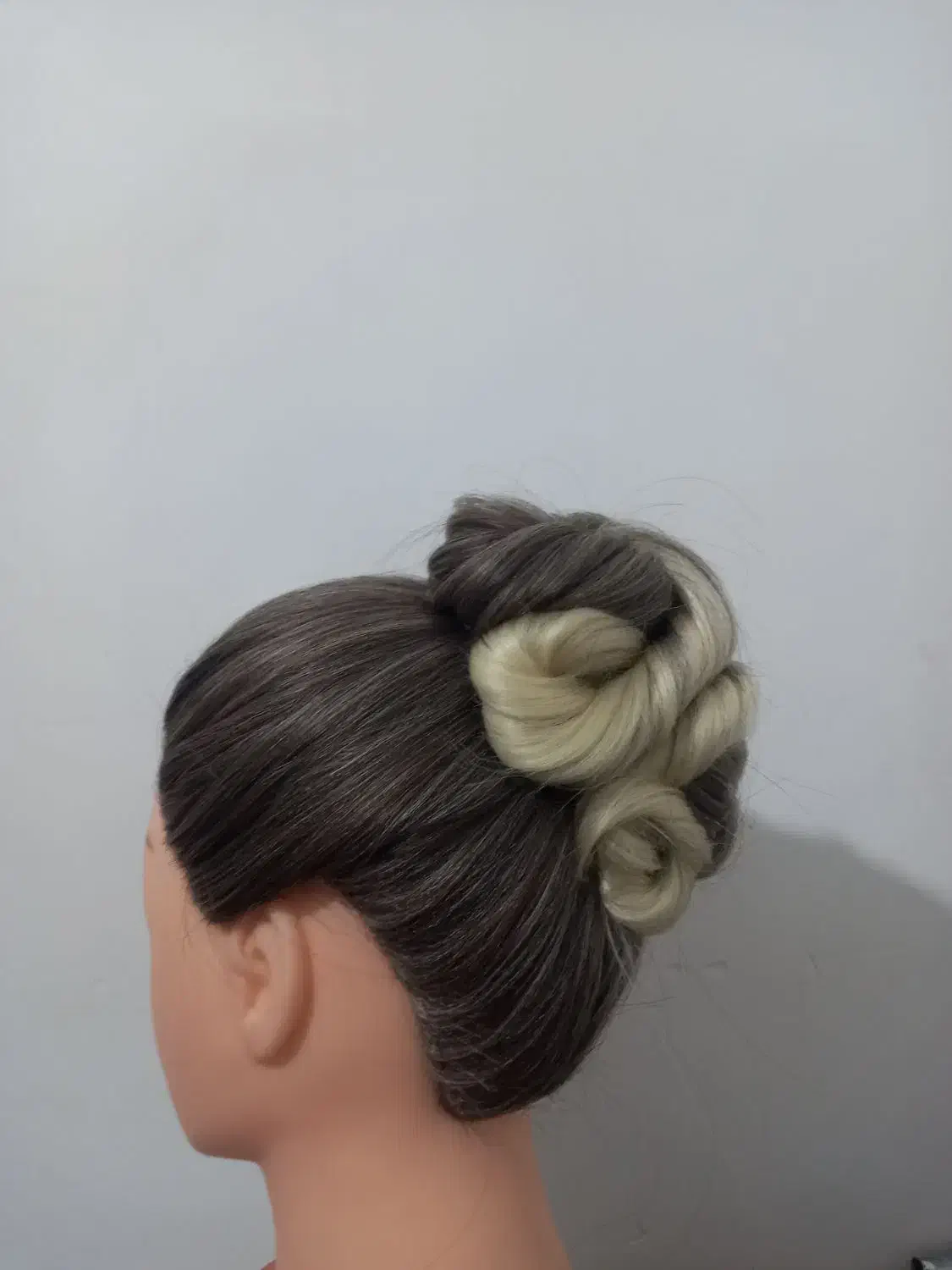 کله مانکن|آرایشی، بهداشتی، درمانی|قم, ولیعصر|دیوار