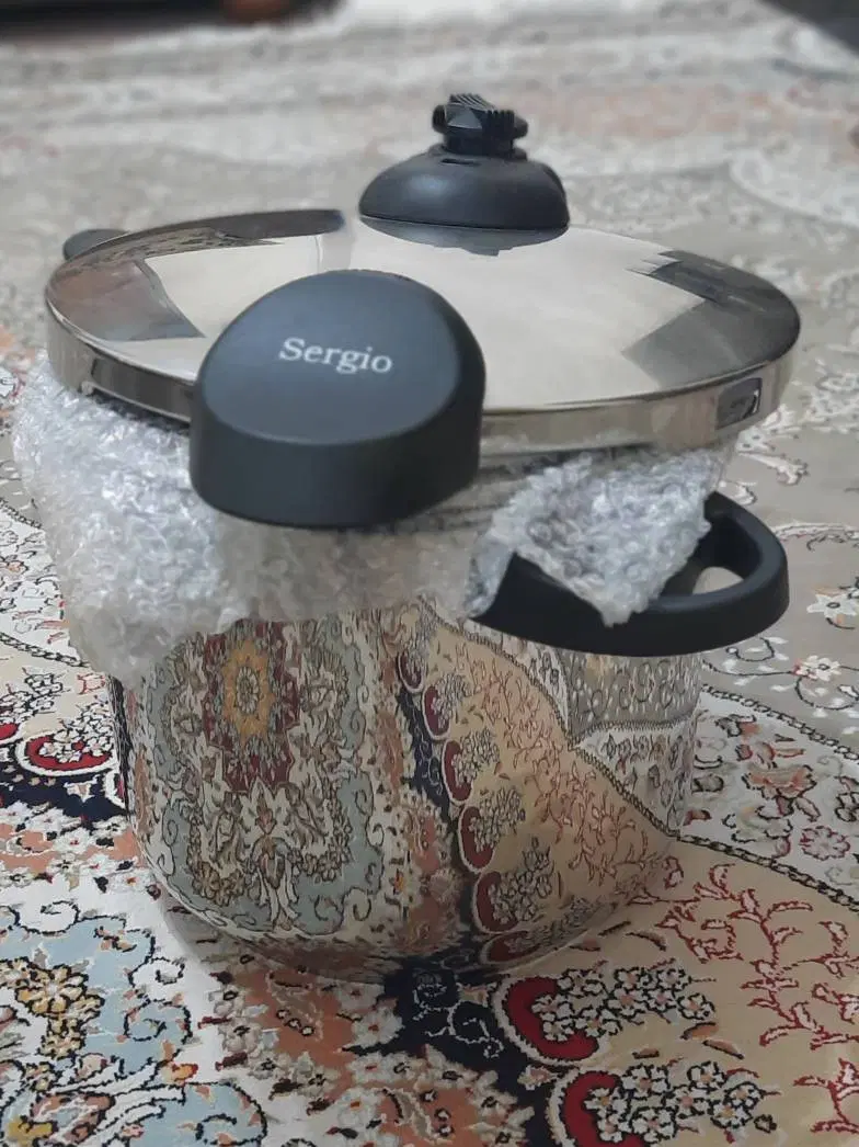 زودپز|ظروف پخت‌وپز|چالوس, |دیوار