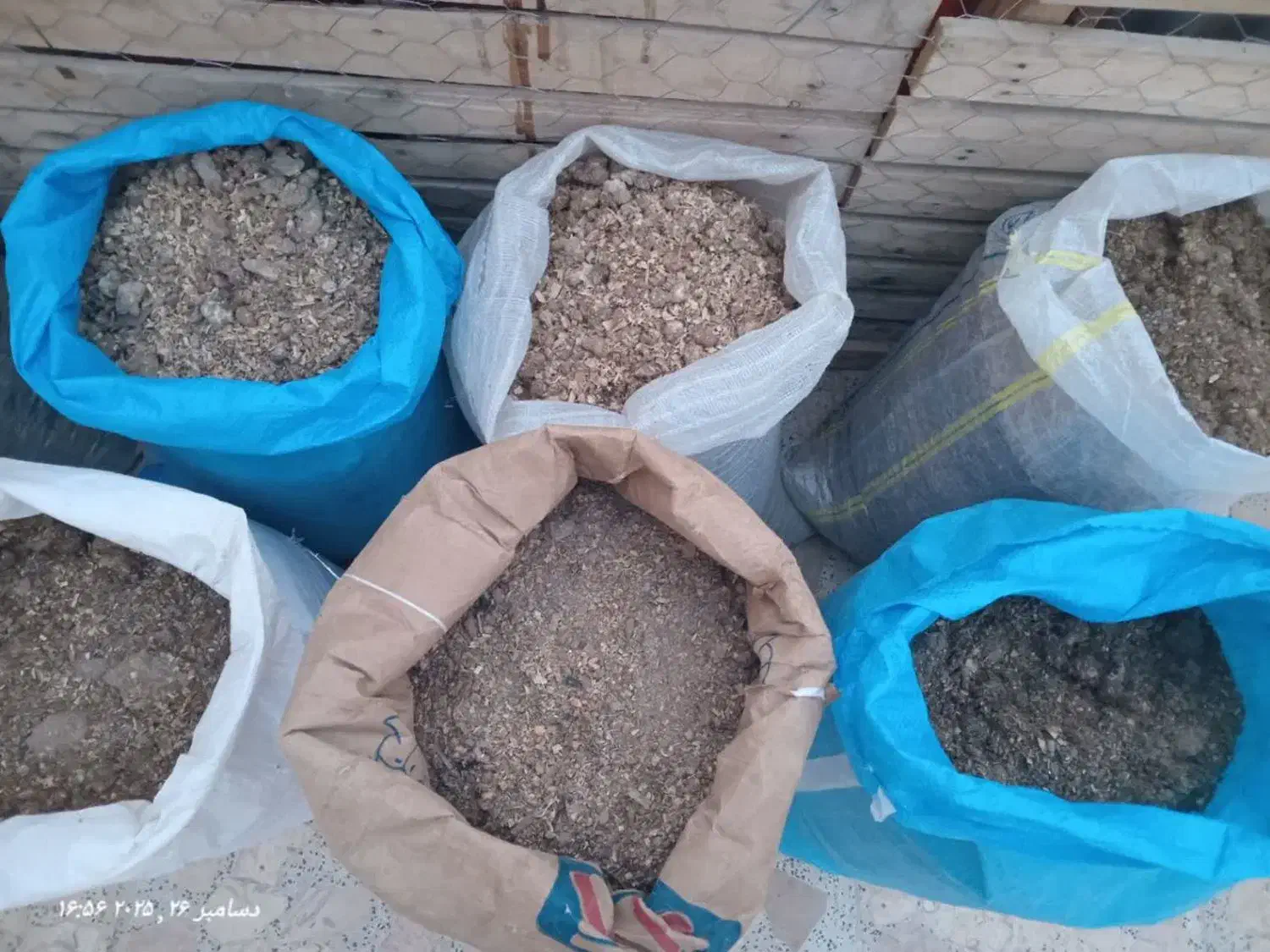 کود مرغی|خدمات باغبانی و درختکاری|ملارد, |دیوار