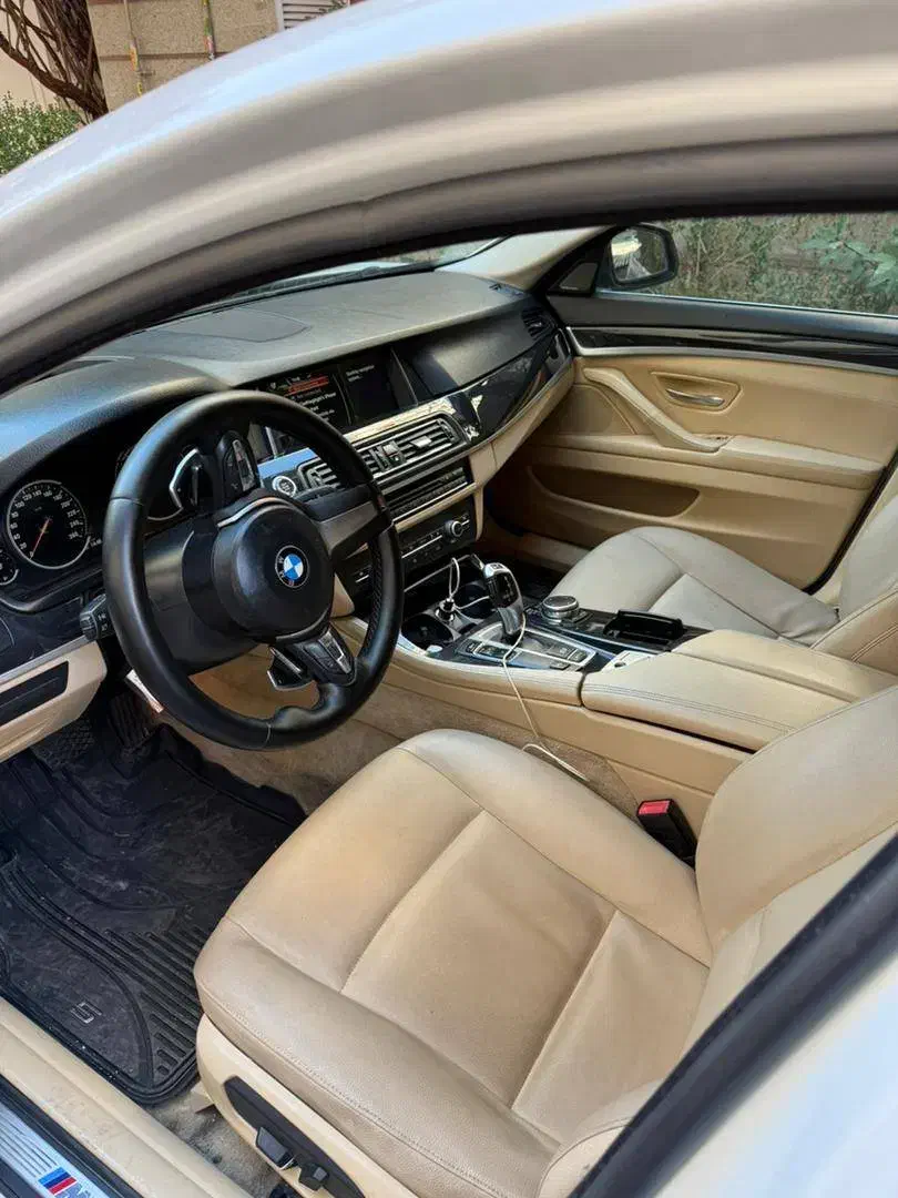 بی ام و ۵۲۰|خودرو سواری و وانت|تهران, آسمان|دیوار