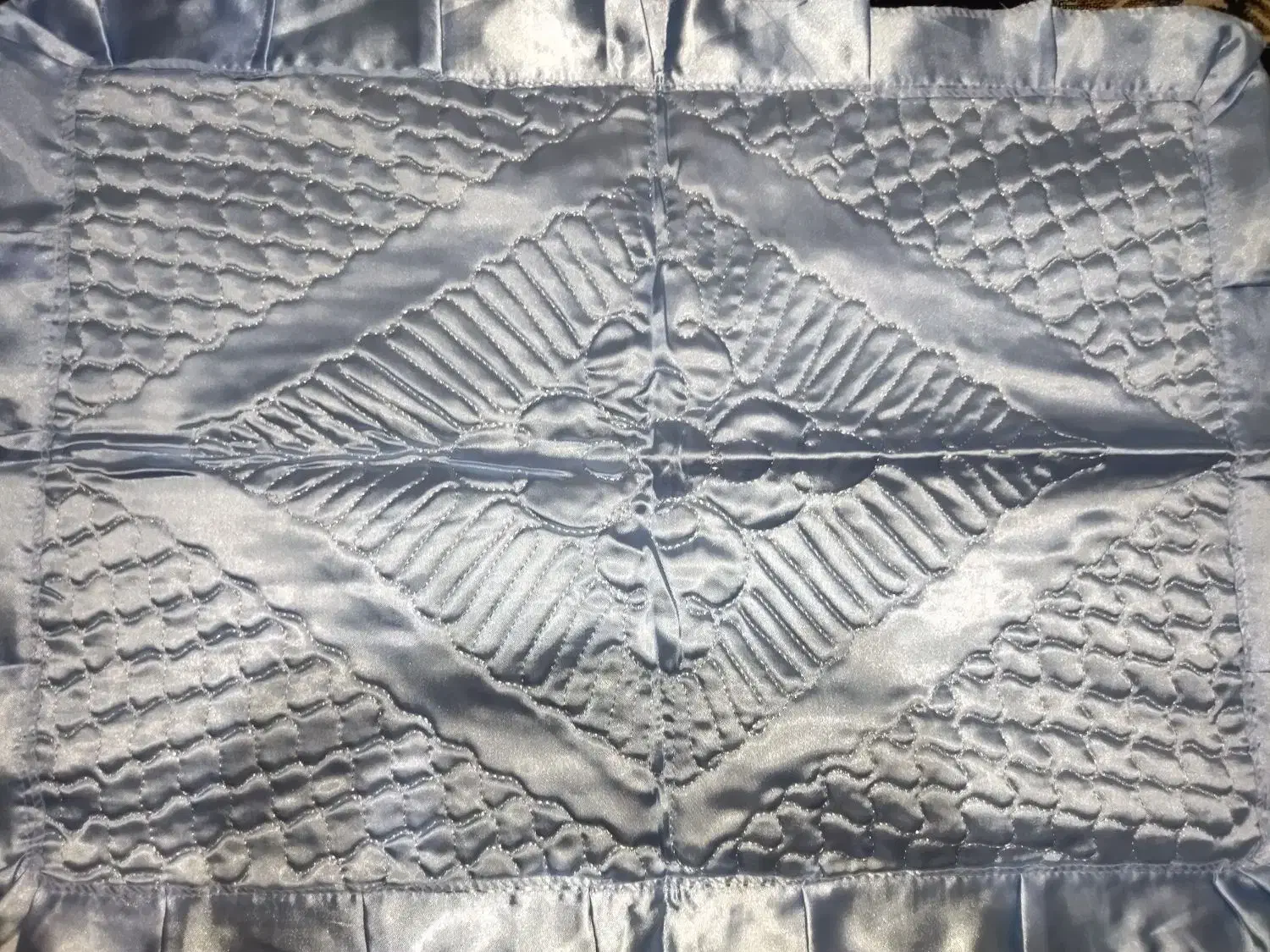 رو بالشی|رختخواب، بالش، پتو|قم, زند آباد|دیوار