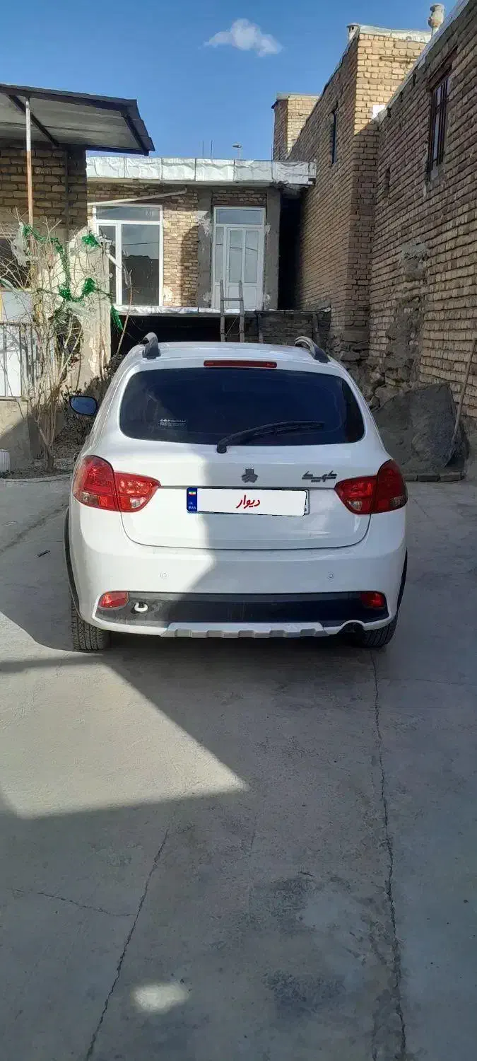 کوئیک اس 1402|خودرو سواری و وانت|کنگاور, |دیوار