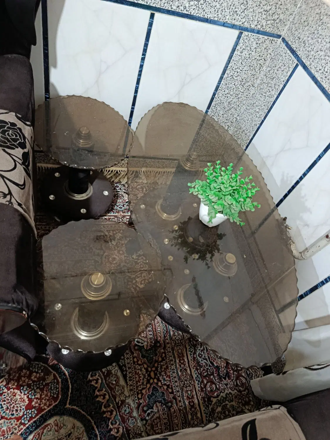 مبل|مبلمان خانگی و میز عسلی|نگین شهر, |دیوار