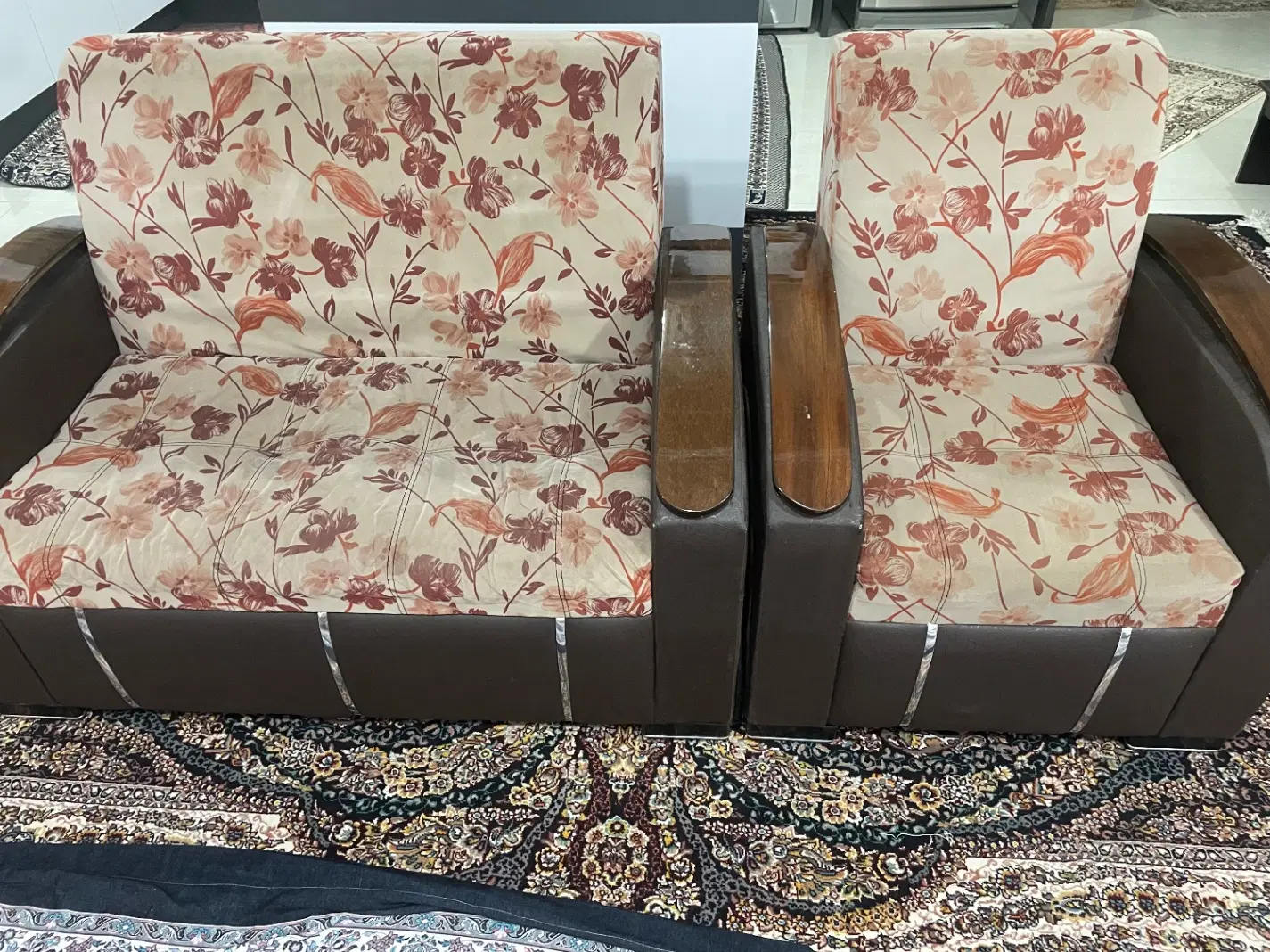 مبل|مبلمان خانگی و میز عسلی|شفت, |دیوار