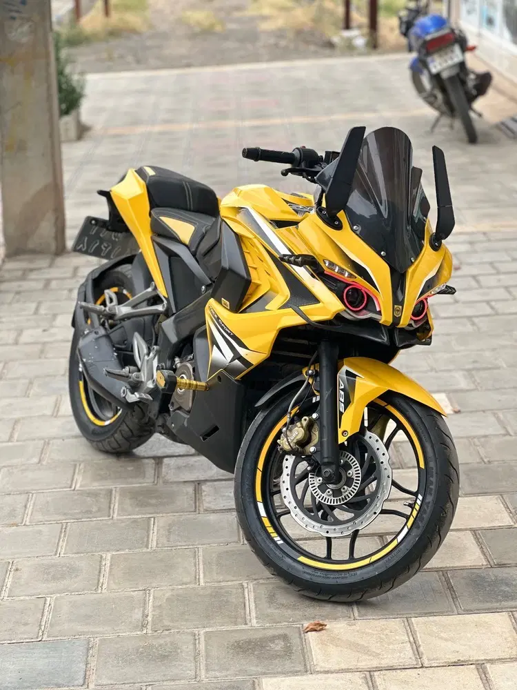 rs200|موتورسیکلت|نیشابور, فردوسی جنوبی|دیوار