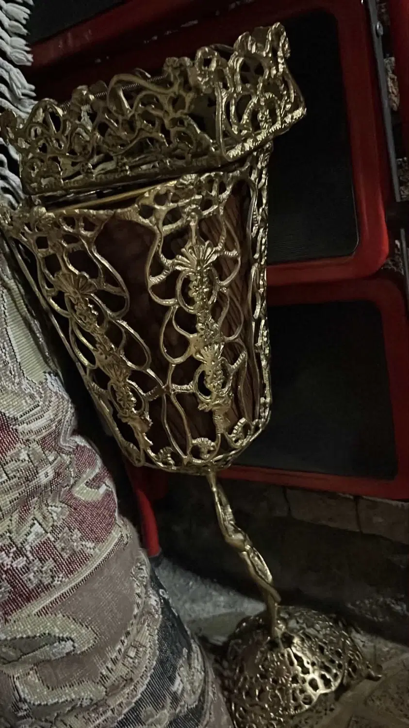 برنز|ظروف سرو و پذیرایی|گرمی, |دیوار