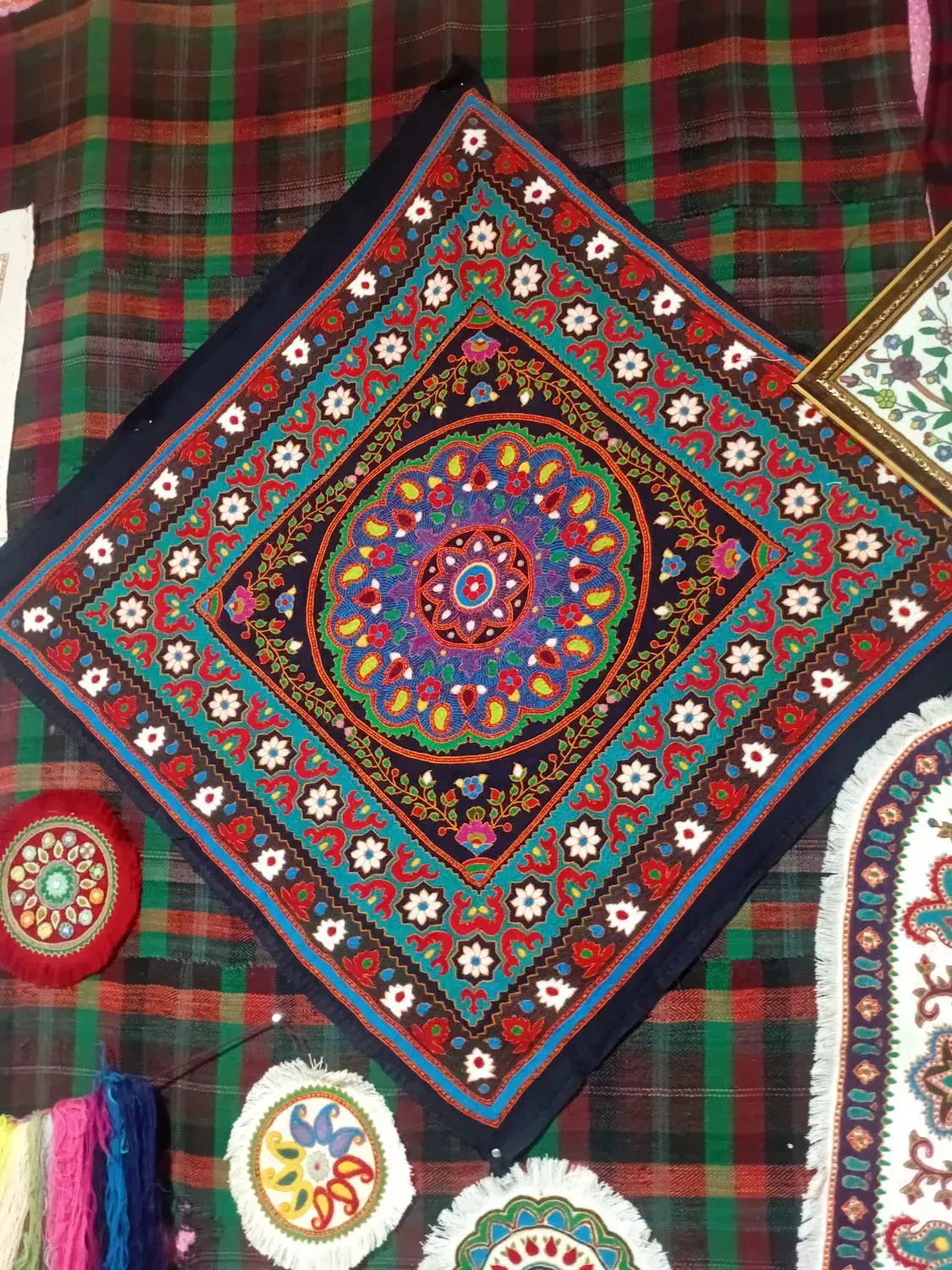 پته|گلیم، جاجیم، گبه|جیرفت, |دیوار