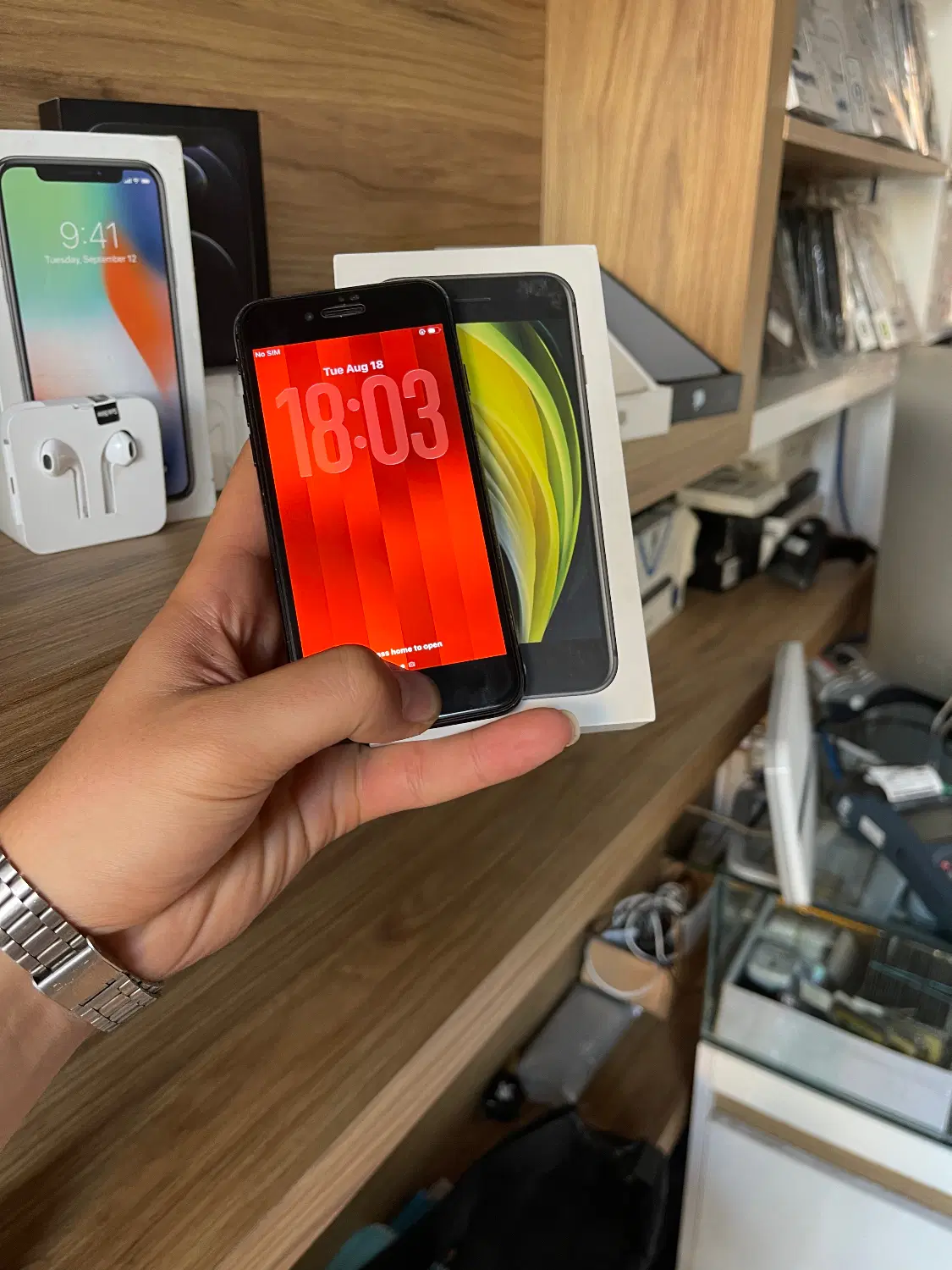 Iphone se 2020|موبایل|همدان, |دیوار