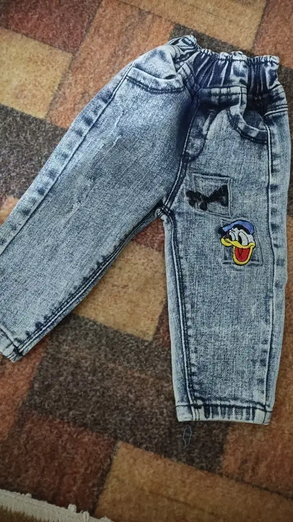 لباس بچگانه.|کفش و لباس بچه|بابل, |دیوار