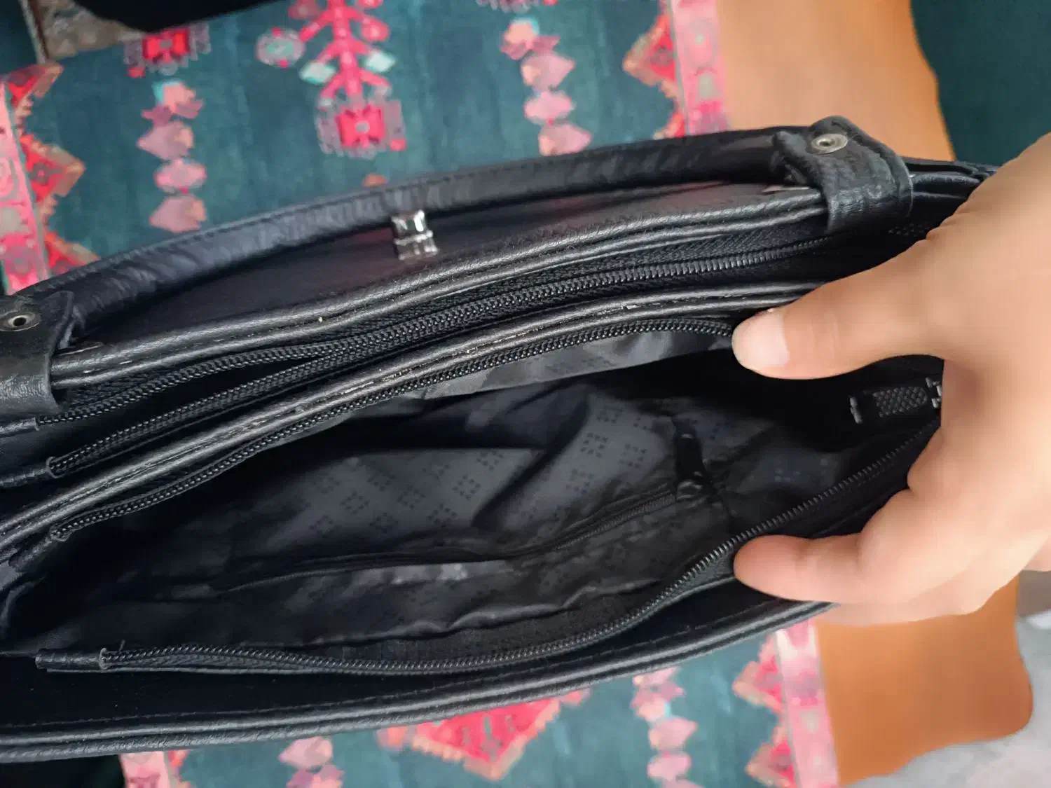 کیف دستی زنانه سایز متوسط و کاربردی|کیف، کفش، کمربند|کازرون, |دیوار