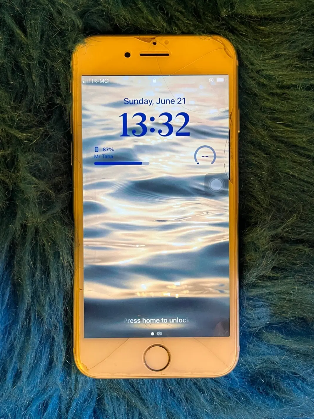 iphone 8|موبایل|بندرعباس, |دیوار