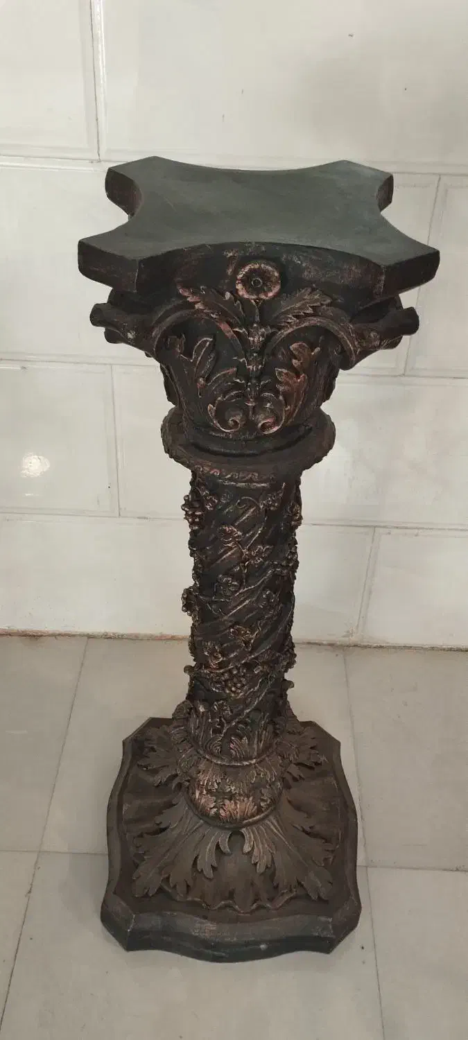 صندلی|صندلی و نیمکت|بروجرد, |دیوار