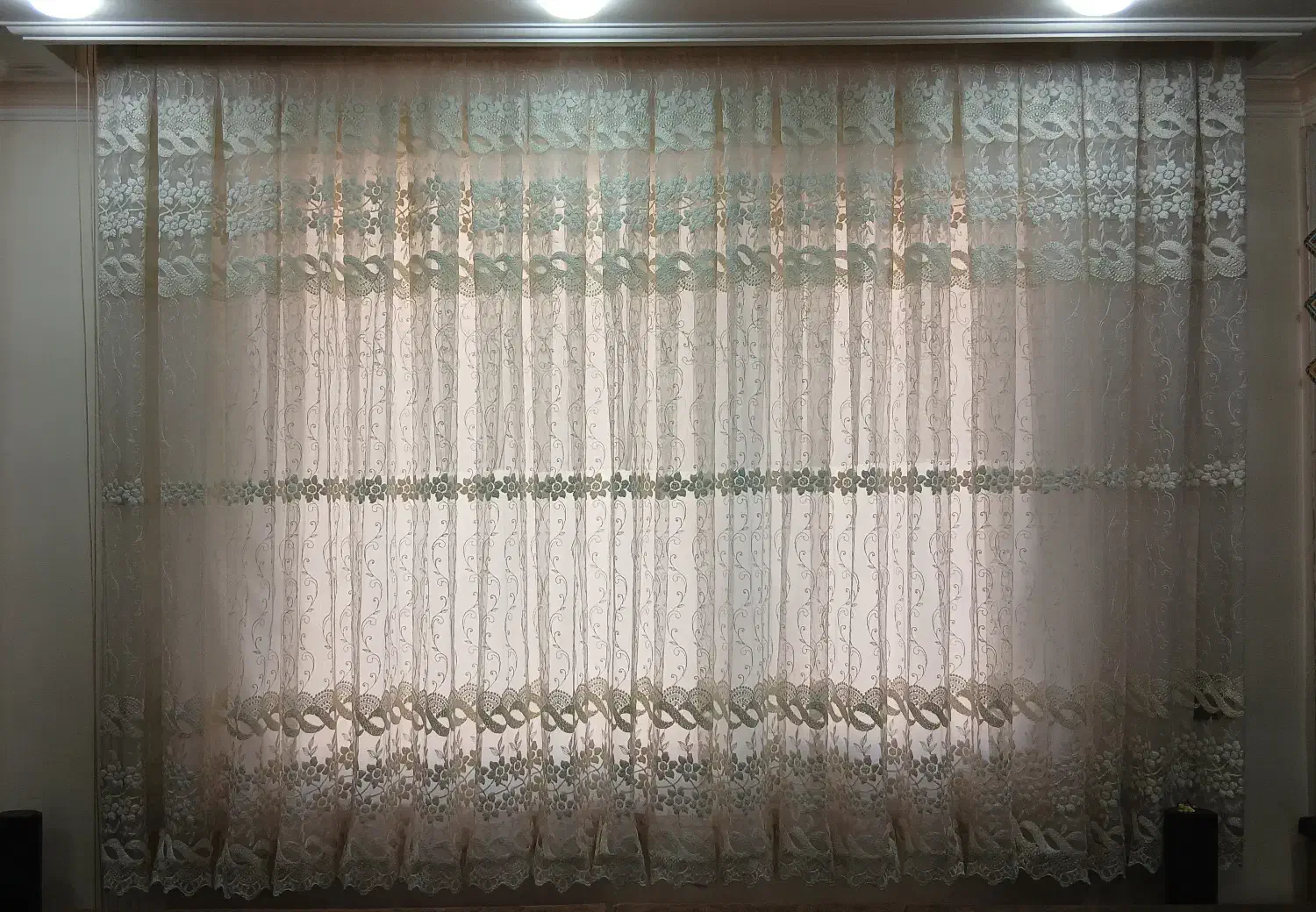 پرده حریر|پرده، رانر، رومیزی|تهران, شهرک فردوس (حسینی)|دیوار