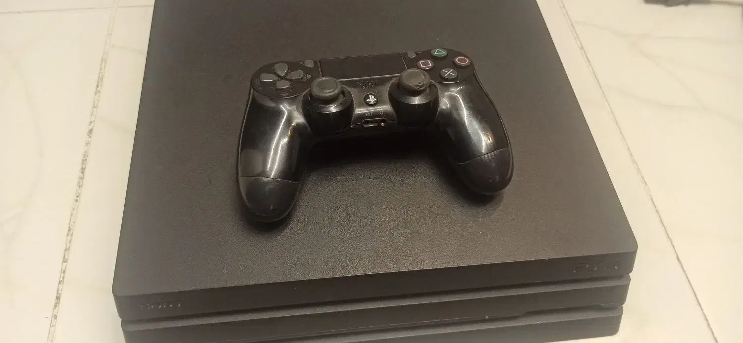 PS4 PRO 1TB 4K|کنسول، بازی ویدئویی و آنلاین|سی‌سخت, |دیوار