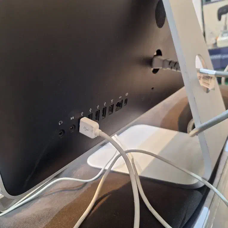 Macbook 2010|رایانه رومیزی|تهران, نیروی هوایی (پیروزی)|دیوار