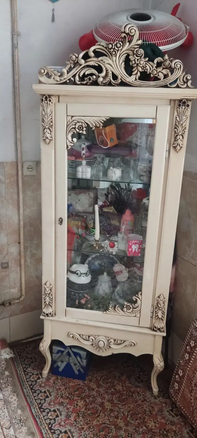 گنجه|بوفه، ویترین، کنسول|مشهد, طبرسی شمالی|دیوار