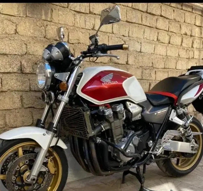 سیبی1300cb1300|موتورسیکلت|اصفهان, سپاهان‌شهر|دیوار
