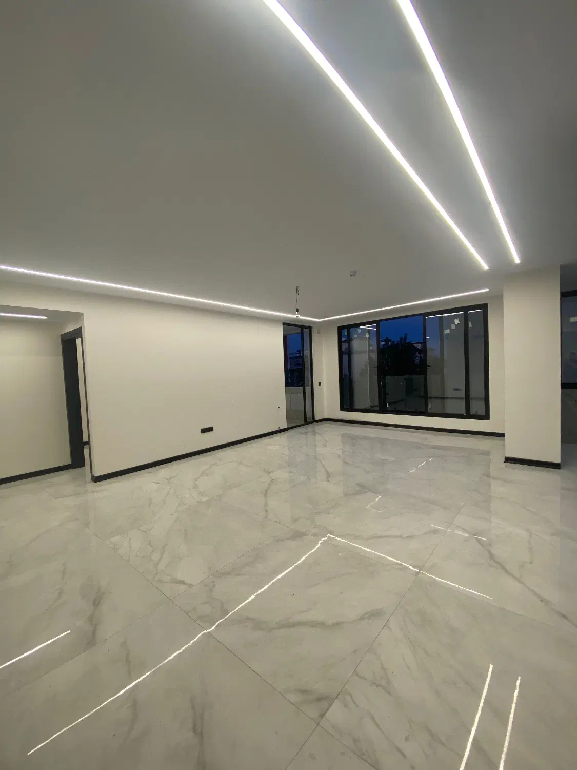 فروش اپارتمان ۱۱۲متری /فاز۱/فول امکانات - تصویر 1 از 1