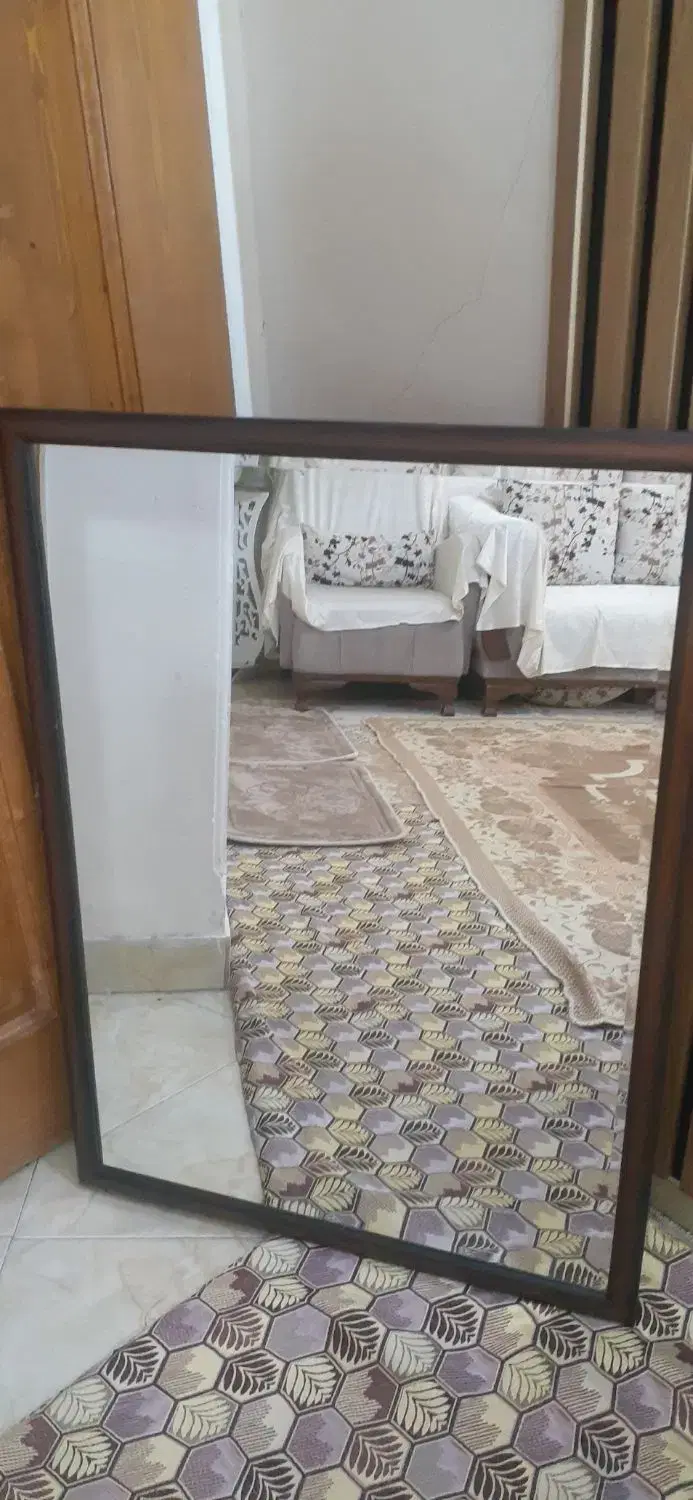 .آینه.|آینه|تهران, سلسبیل شمالی|دیوار