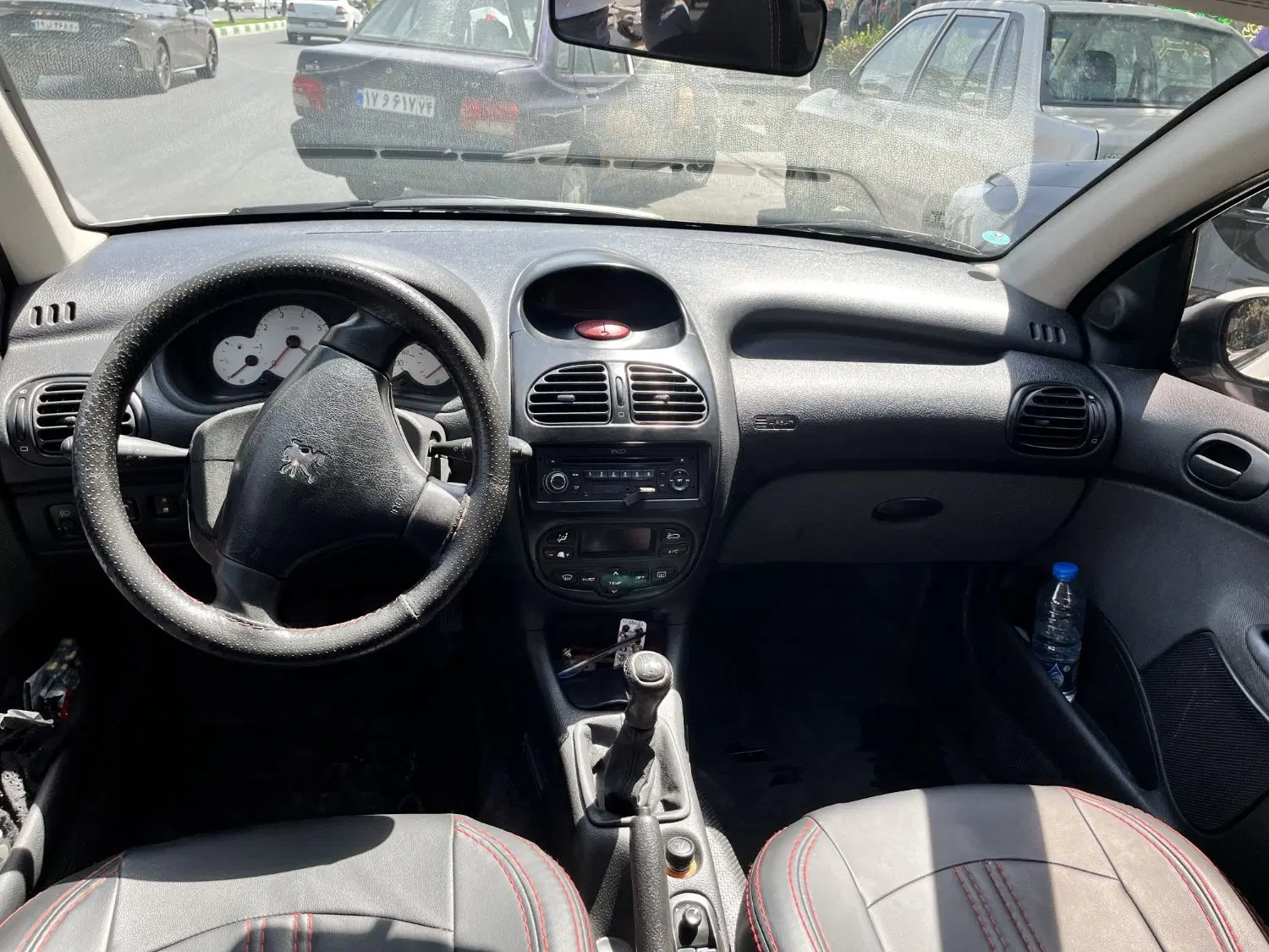 206 sd v8 مدل ۹۷|خودرو سواری و وانت|مشهد, دانشجو|دیوار