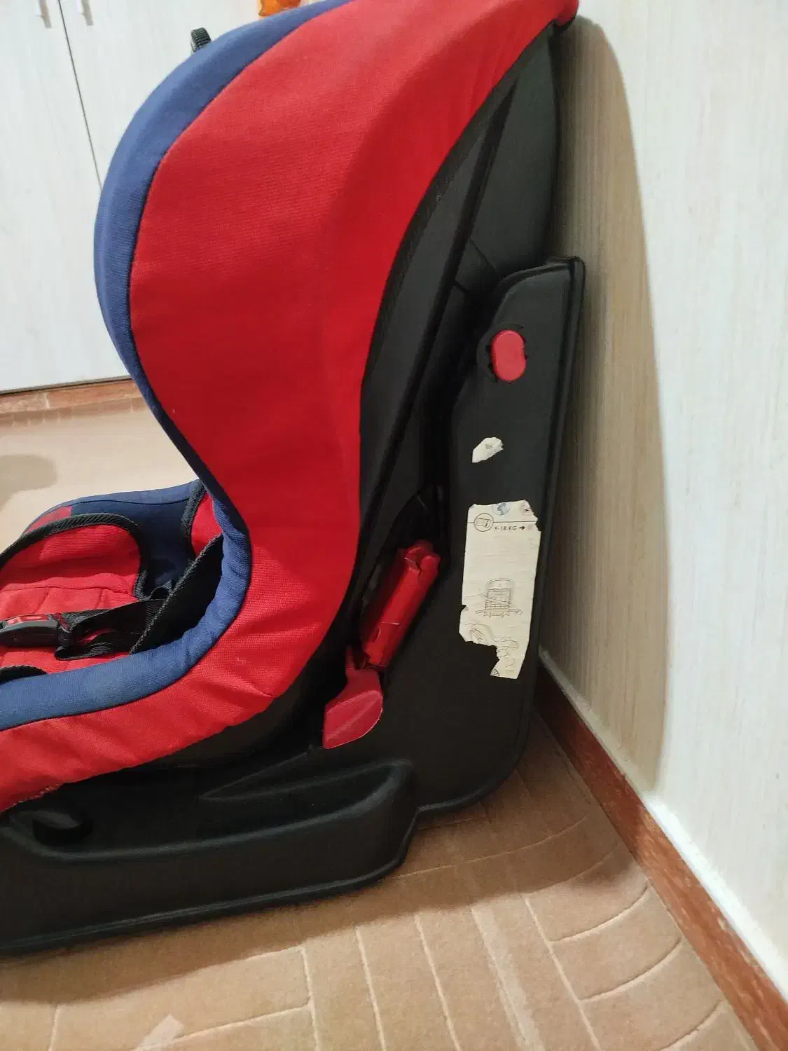 صندلی کودک|تخت و صندلی بچه|کرمانشاه, |دیوار