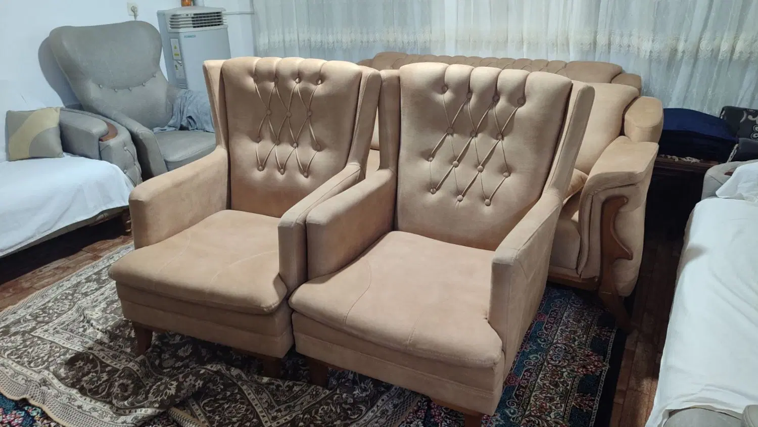 مبلمان|مبلمان خانگی و میز عسلی|گناباد, |دیوار