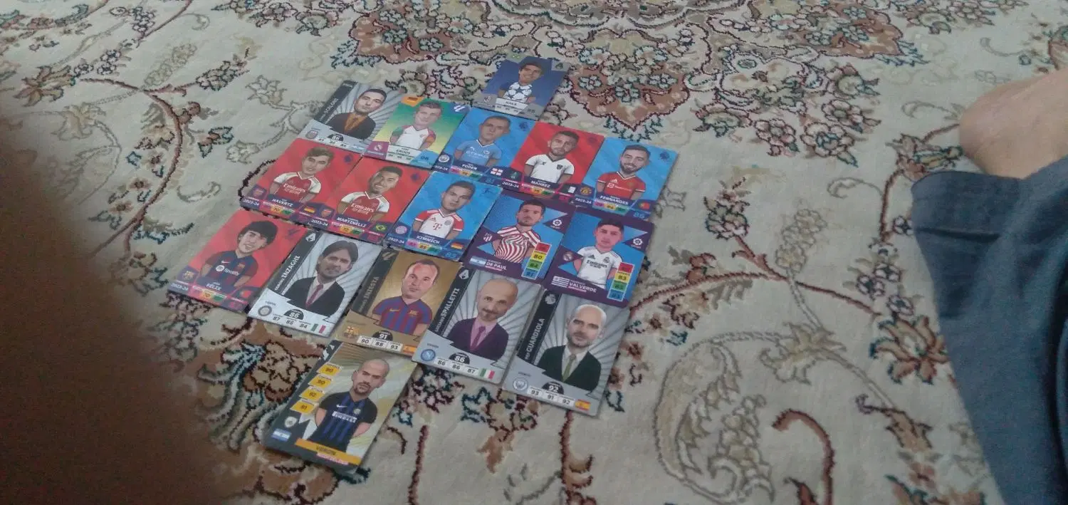 کیمدی|اسباب‌بازی بچه|قروه, |دیوار