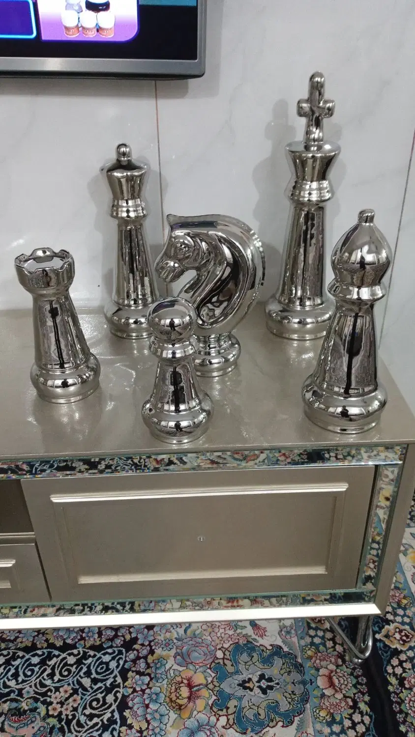مجسمه|مجسمه، تندیس، ماکت|قم, نیروگاه|دیوار