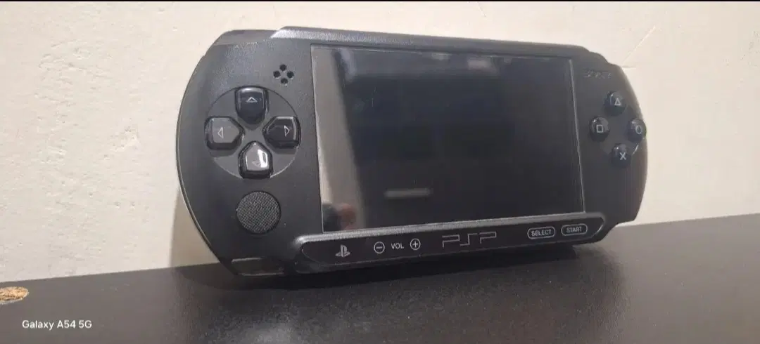 psp|کنسول، بازی ویدئویی و آنلاین|اسلام‌شهر, ایرین|دیوار