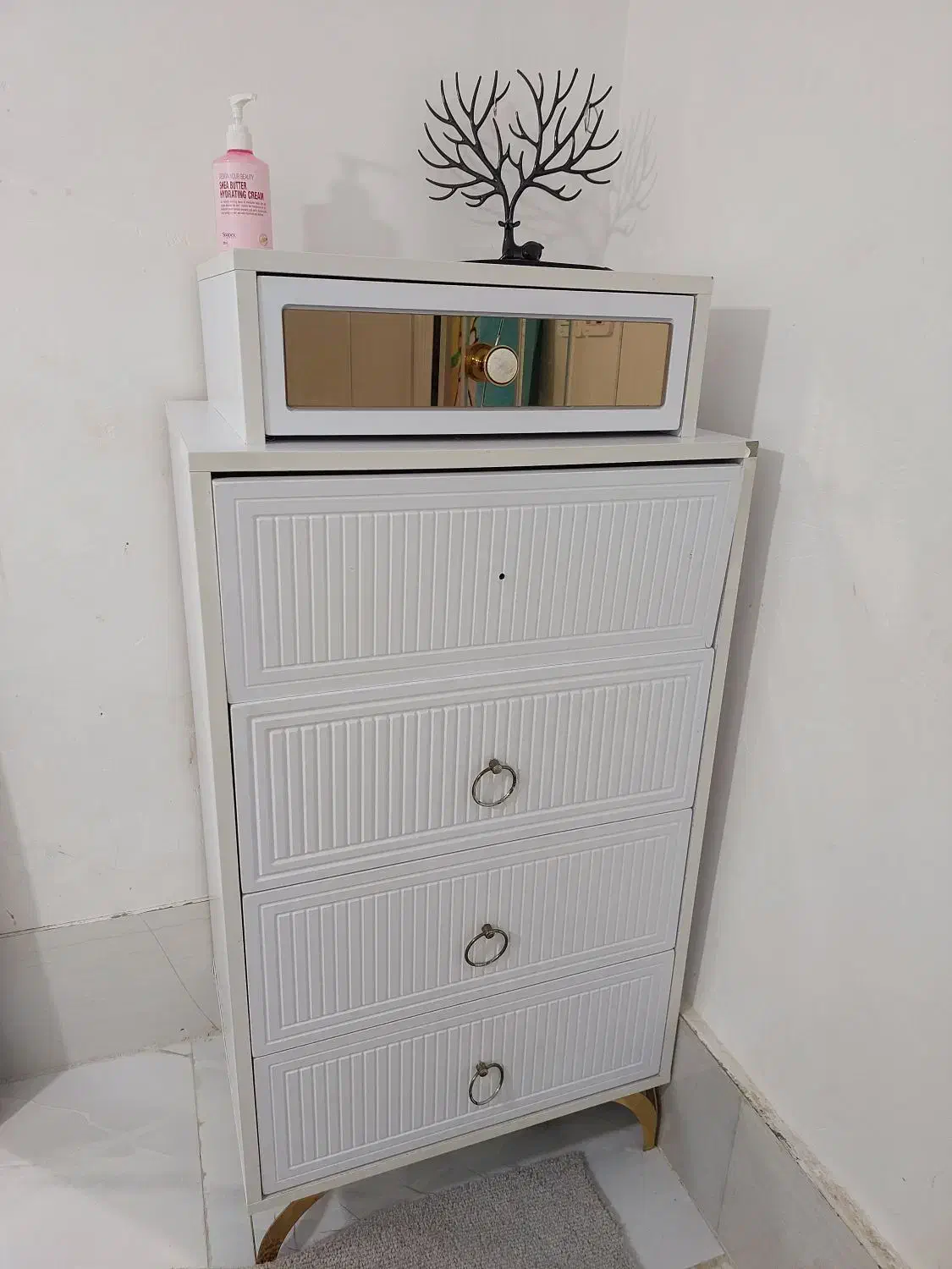 دراور|جاکفشی، کمد، دراور|قم, هفت تیر|دیوار