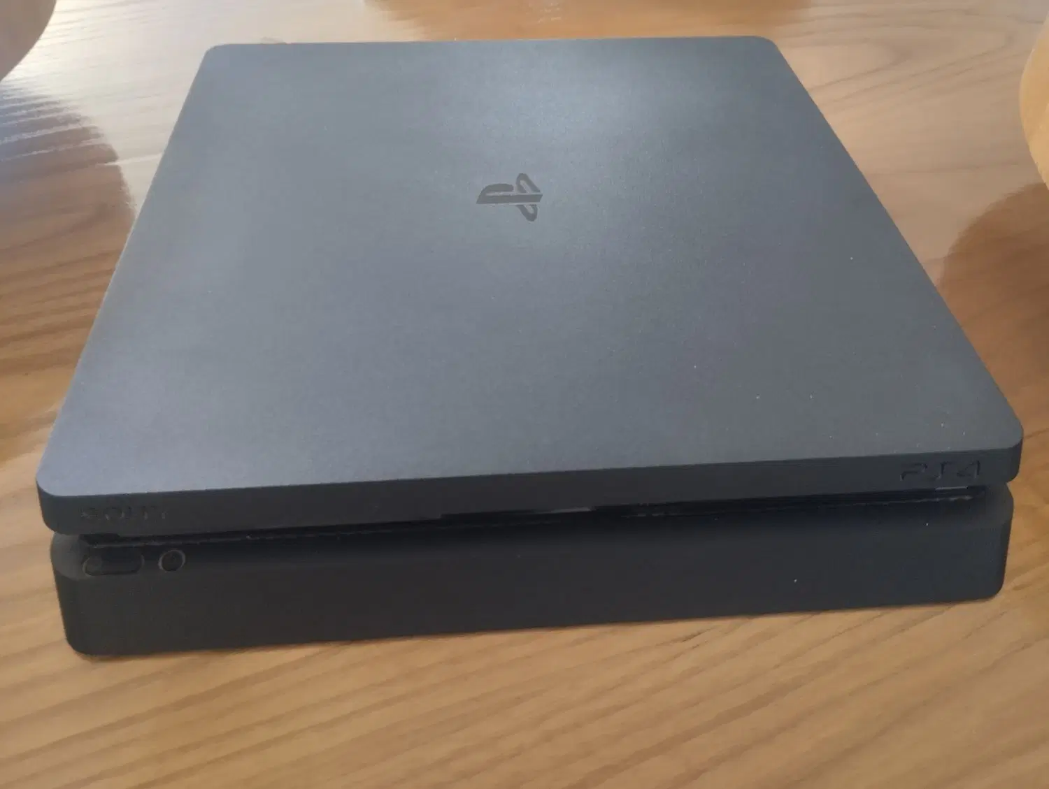 ps4 slim|کنسول، بازی ویدئویی و آنلاین|اصفهان, باغ فدک|دیوار