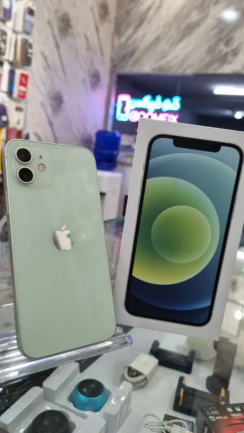 iphone 12 normal CH|موبایل|قم, نخودی|دیوار