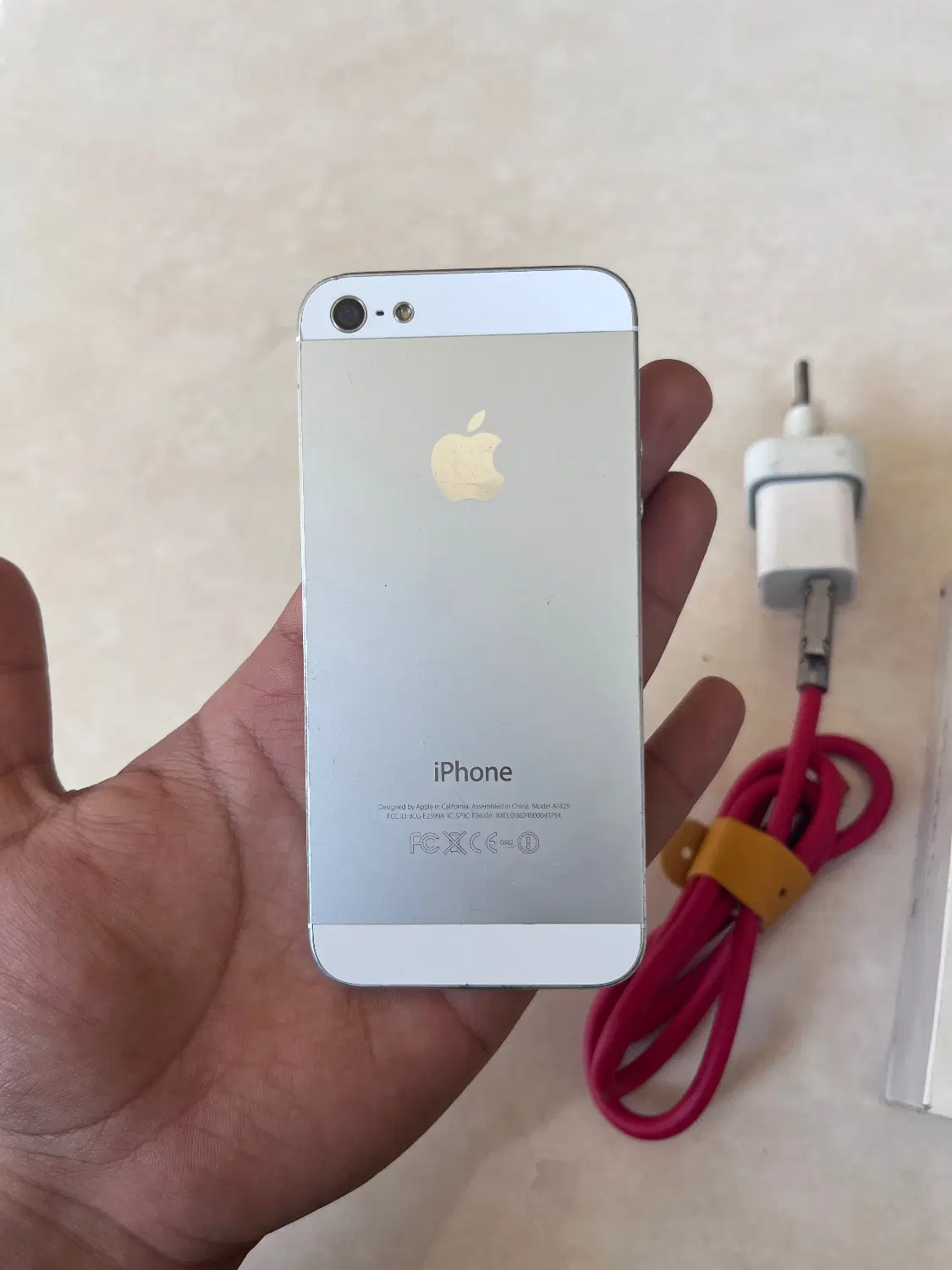 آیفون 5s|موبایل|شهرضا, |دیوار