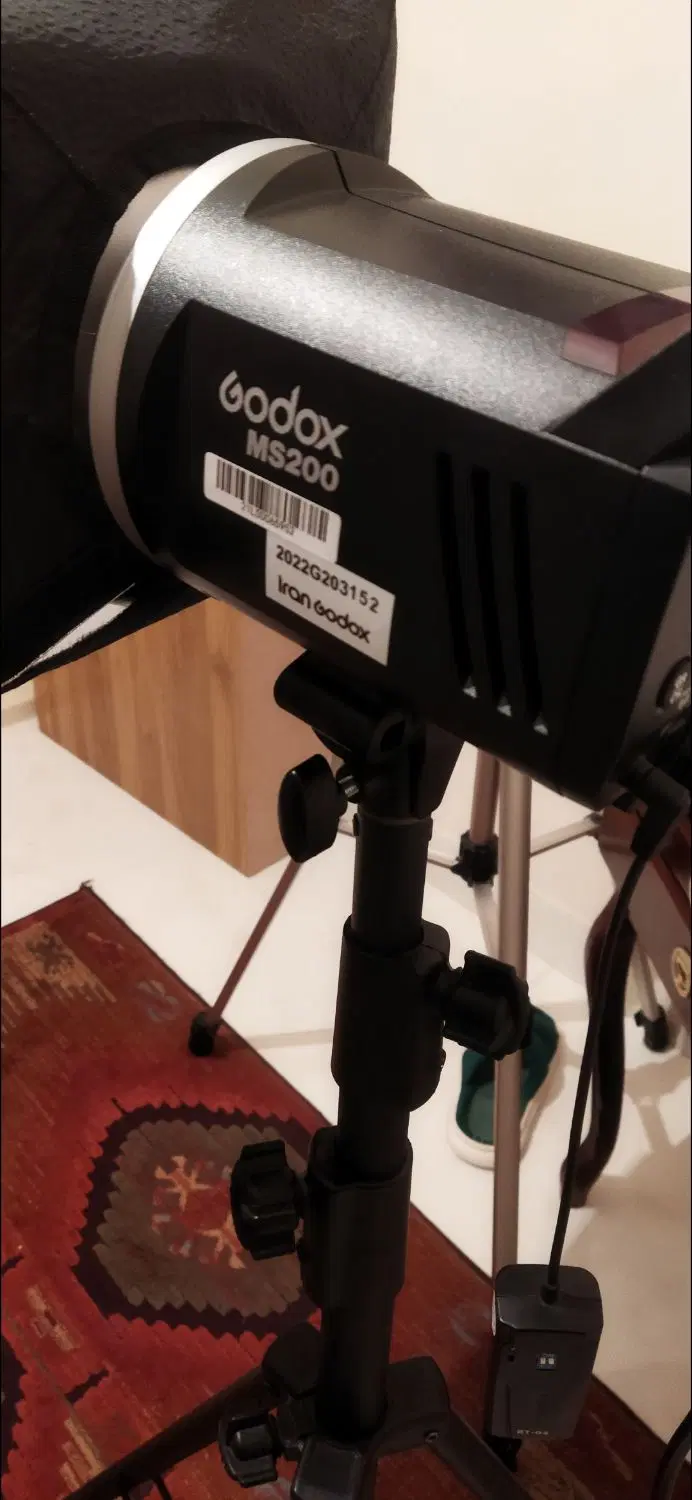 نور godox ms200|دوربین عکاسی و فیلمبرداری|سهند, |دیوار