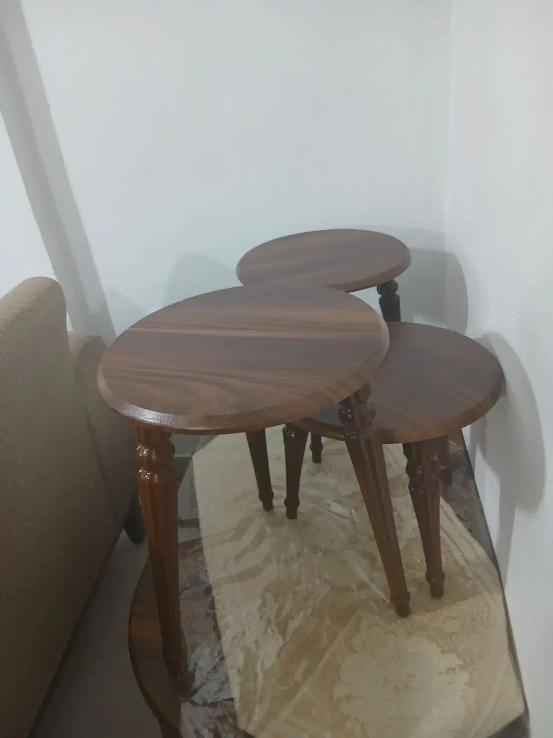 عسلی|مبلمان خانگی و میز عسلی|هشتگرد, ینگی امام|دیوار