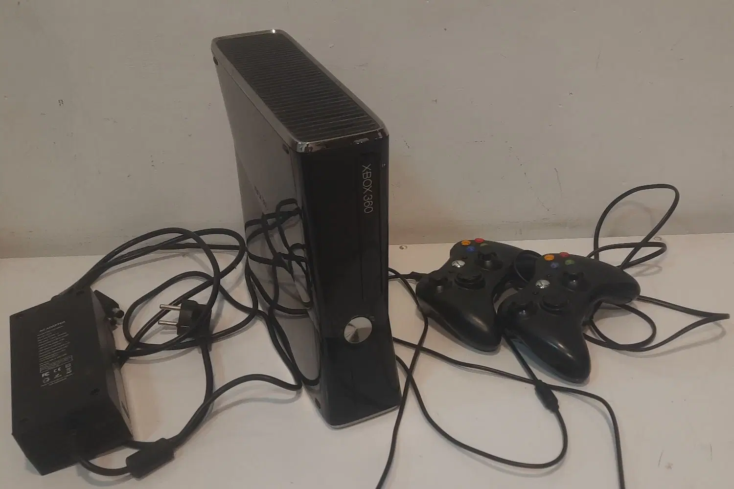 xbox 360 new slim|کنسول، بازی ویدئویی و آنلاین|تربت جام, والفجر|دیوار