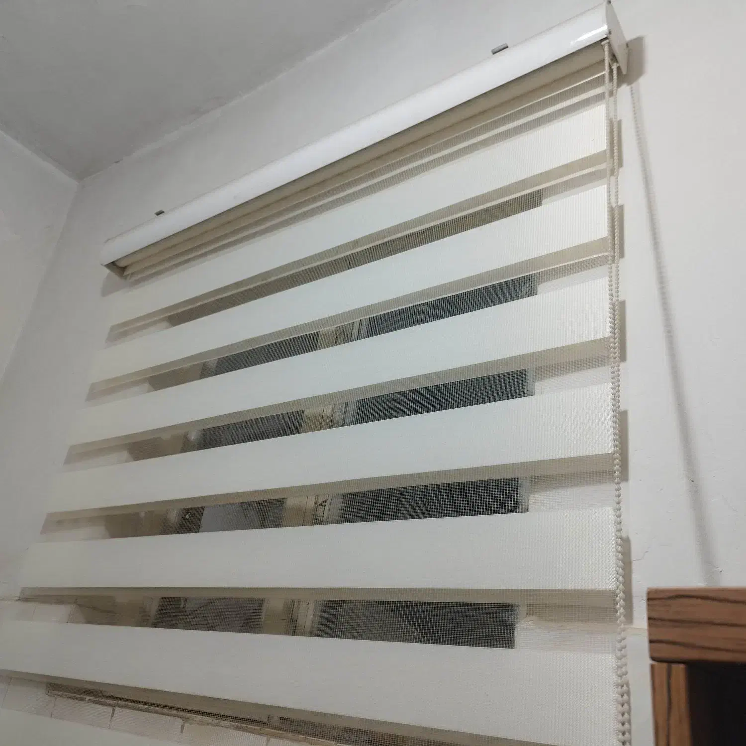 پرده زبرا|پرده، رانر، رومیزی|تهران, شهرک فردوس (حسینی)|دیوار